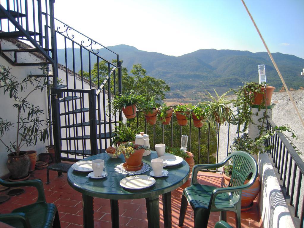 בית הארחה הורנוס 	La Casa De La Abuela Clotilde חדר תמונה